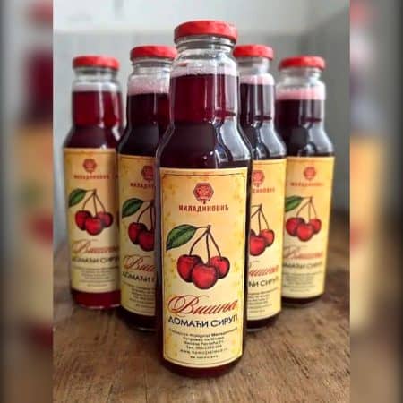 Prirodni sirup od visnje