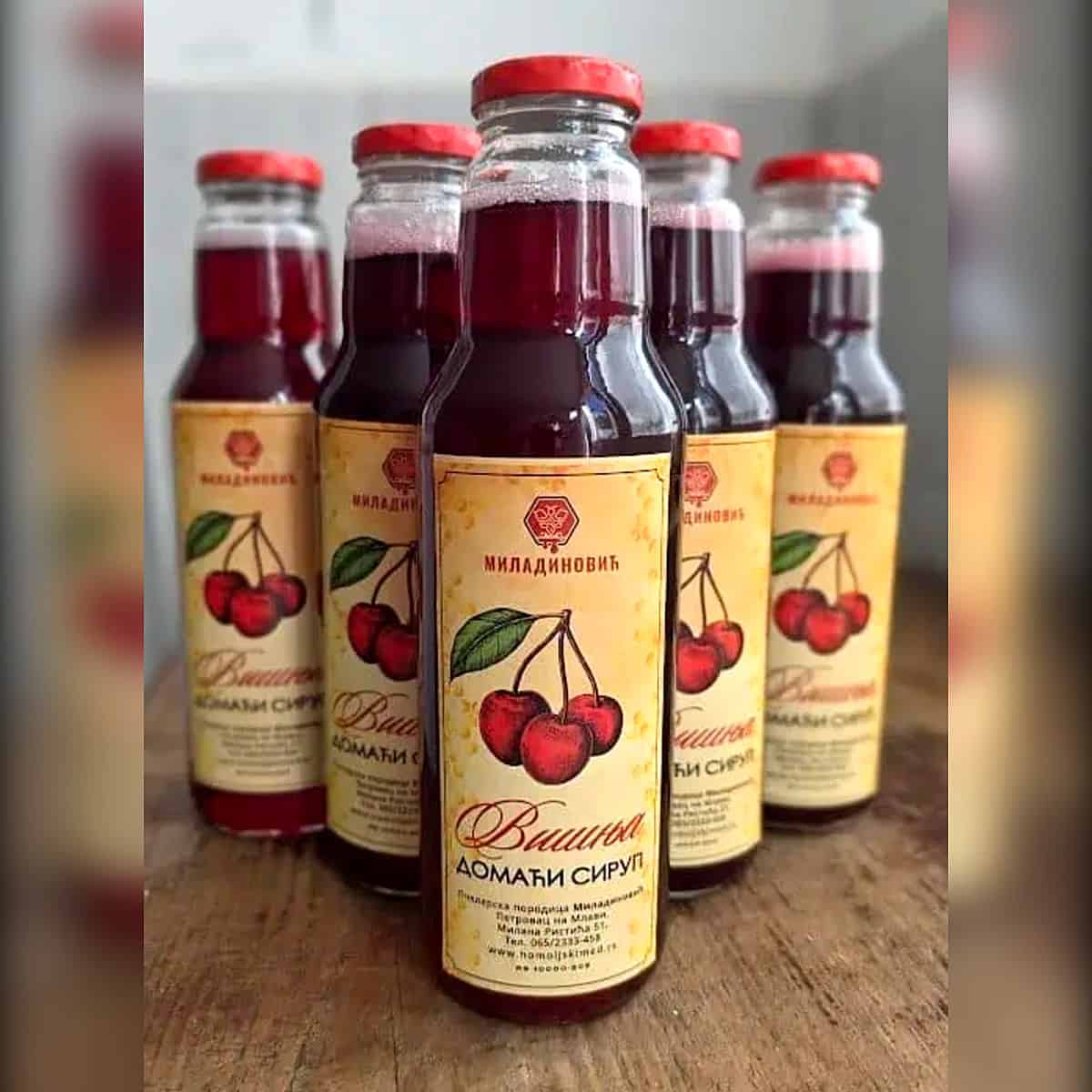 Prirodni sirup od visnje